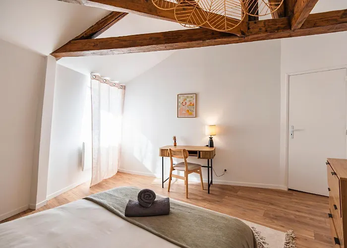 Maison Zola - 4 Chaleureuses Apartment Reims